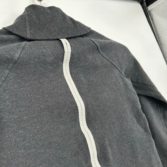 Women's Grey Lululemon Yin To My Yang Snap Button Cardigan Sweater Jacket Sz 8 - Picture 7 of 8